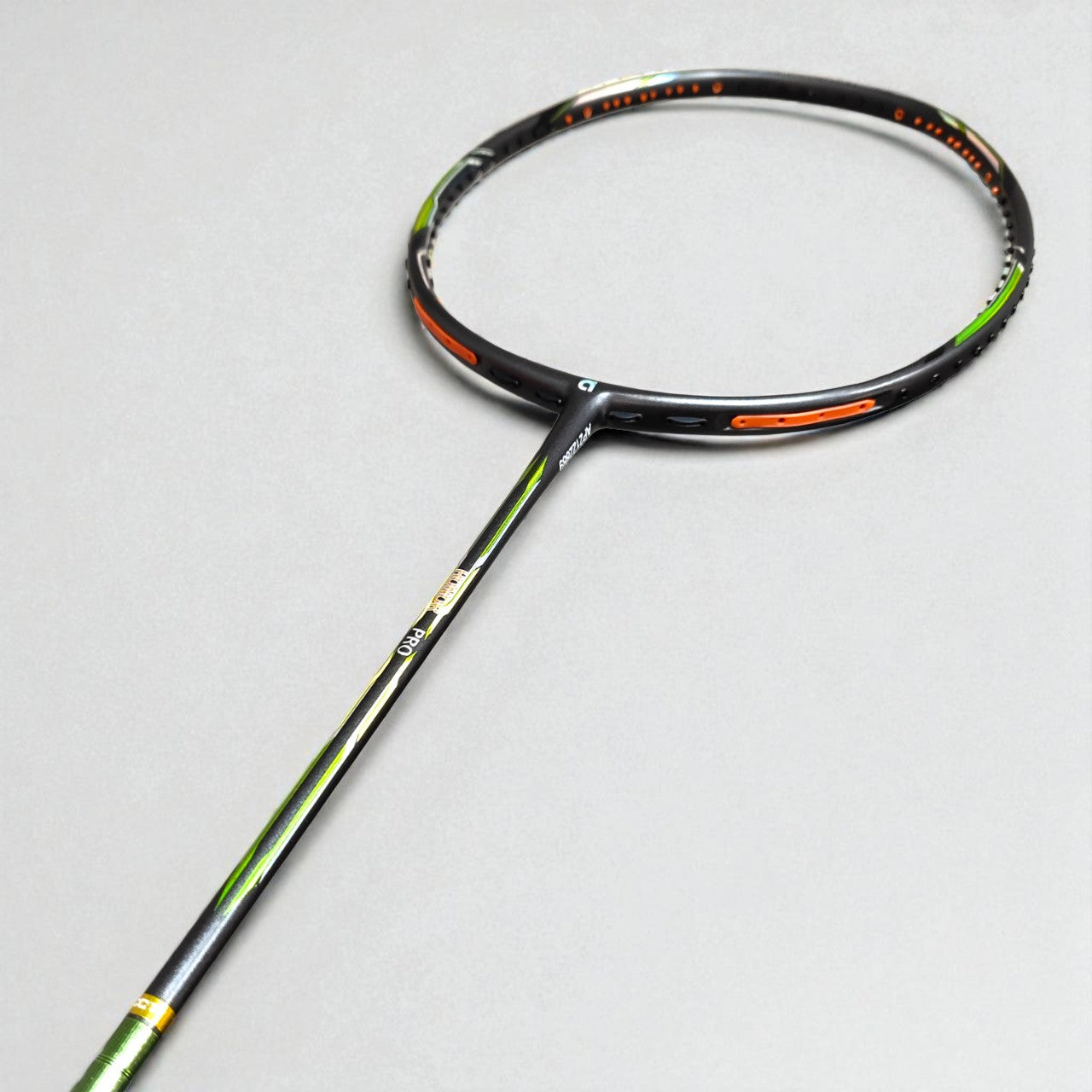 HONOR PRO アップグレードVer. オナープロ バドミントンラケット 3UG6 4UG6 トミー・スギアルト選手使用モデル