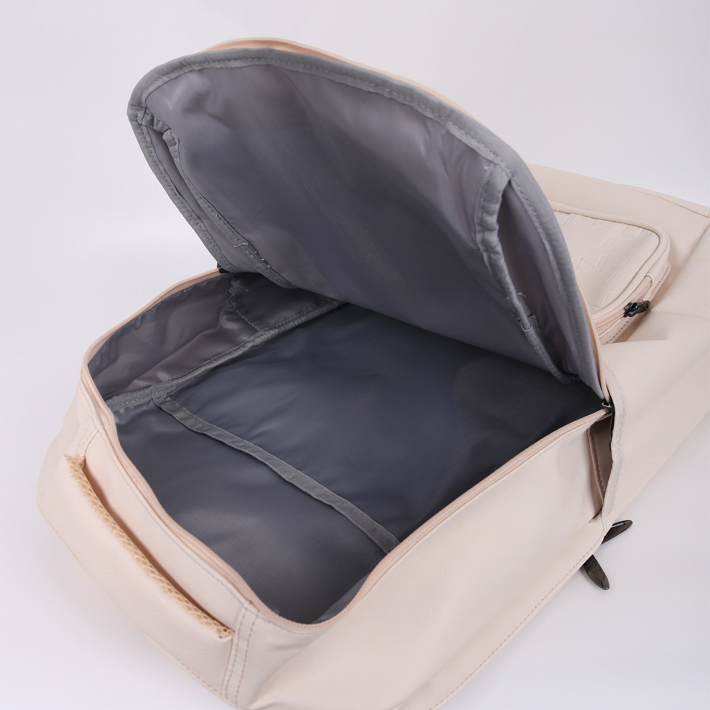 バックパック リュック ラケットホルダー付き 背中ムレ防止