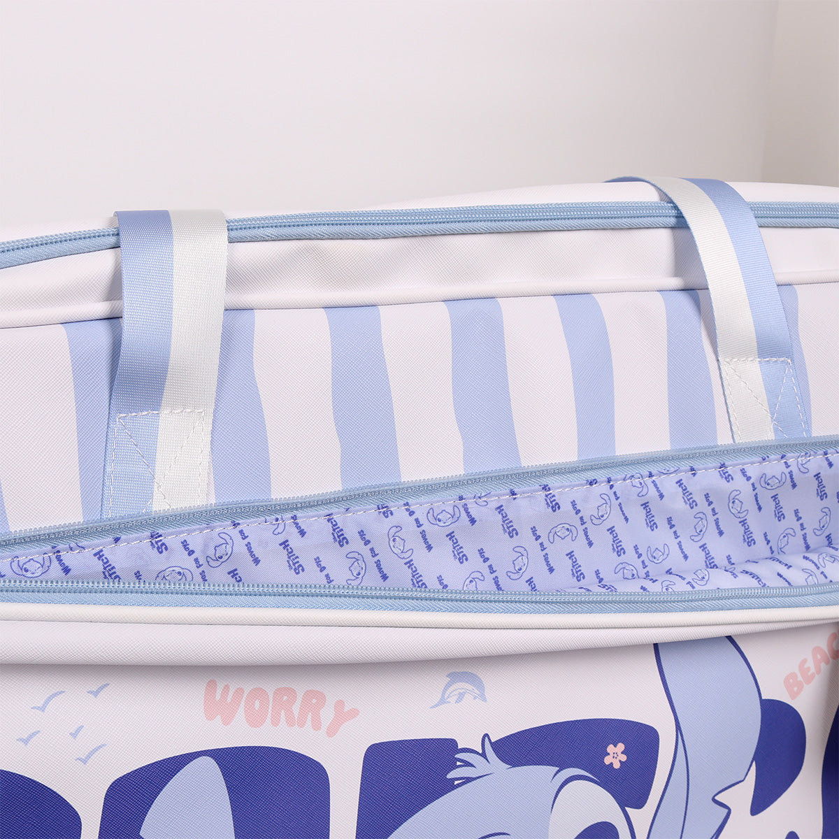 【予約注文 12月中下旬発送予定】スティッチ Stitch ラケットバッグ バドミントン テニス 大容量 ディズニー