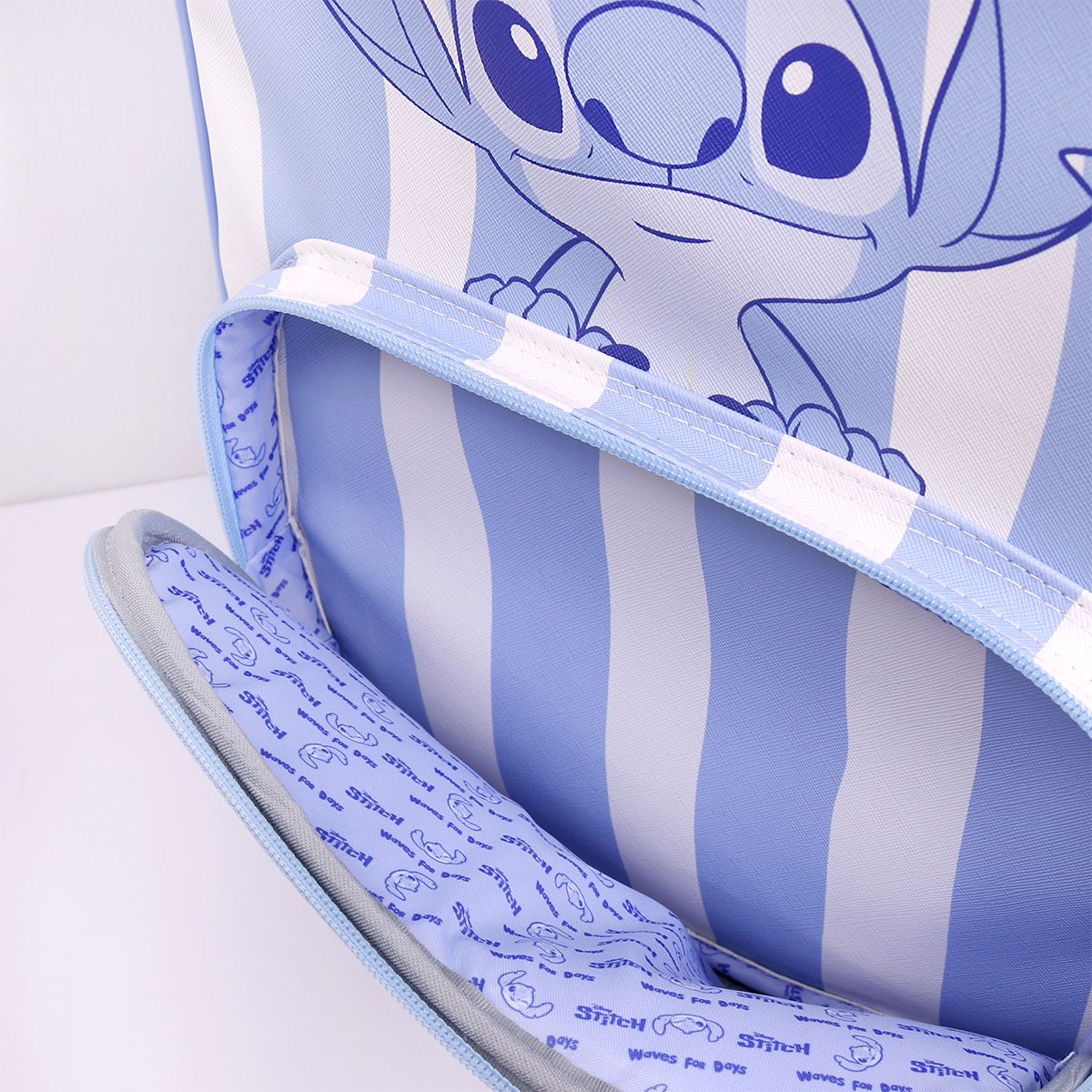 【予約注文 12月中下旬発送予定】スティッチ Stitch バックパック リュック 約22〜23L 男女兼用 ディズニー
