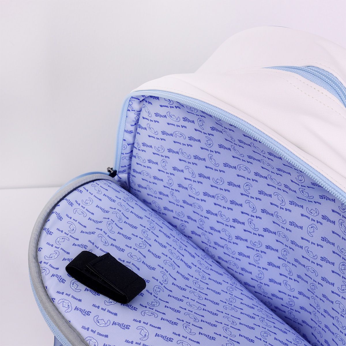 【予約注文 12月中下旬発送予定】スティッチ Stitch バックパック リュック 約22〜23L 男女兼用 ディズニー