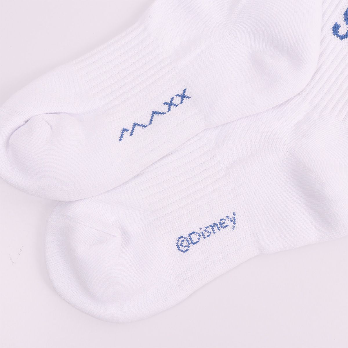 【予約注文 12月中下旬発送予定】スティッチ Stitch スポーツソックス ミディアム丈 バドミントン ディズニー