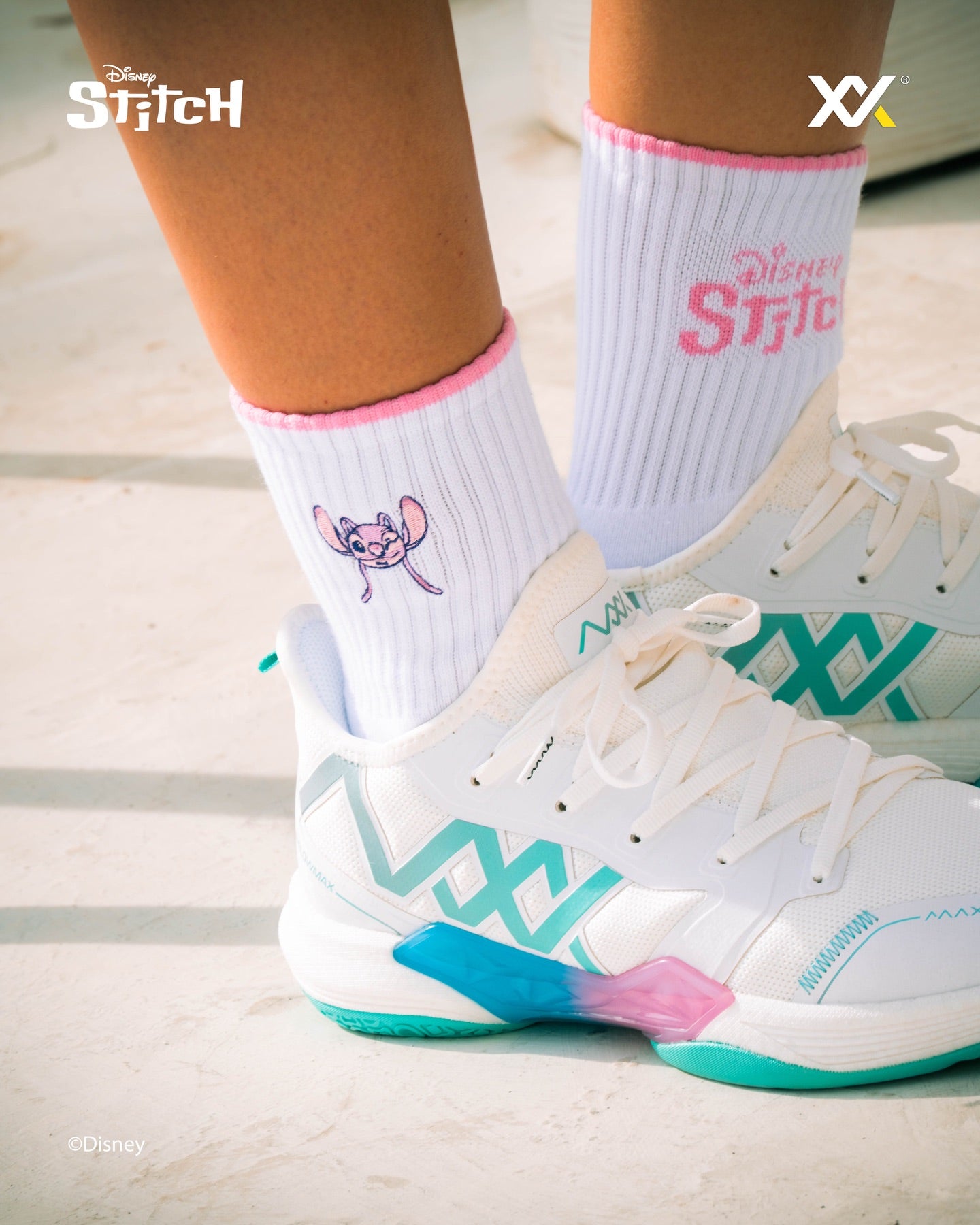 【予約注文 12月中下旬発送予定】スティッチ Stitch スポーツソックス ミディアム丈 バドミントン ディズニー